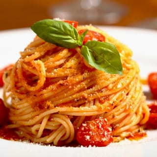 2 Vegan Spaghetti Tomato sauce