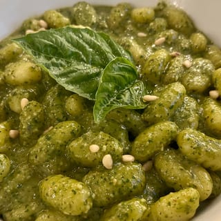 Vegan Gnocchi al Pesto