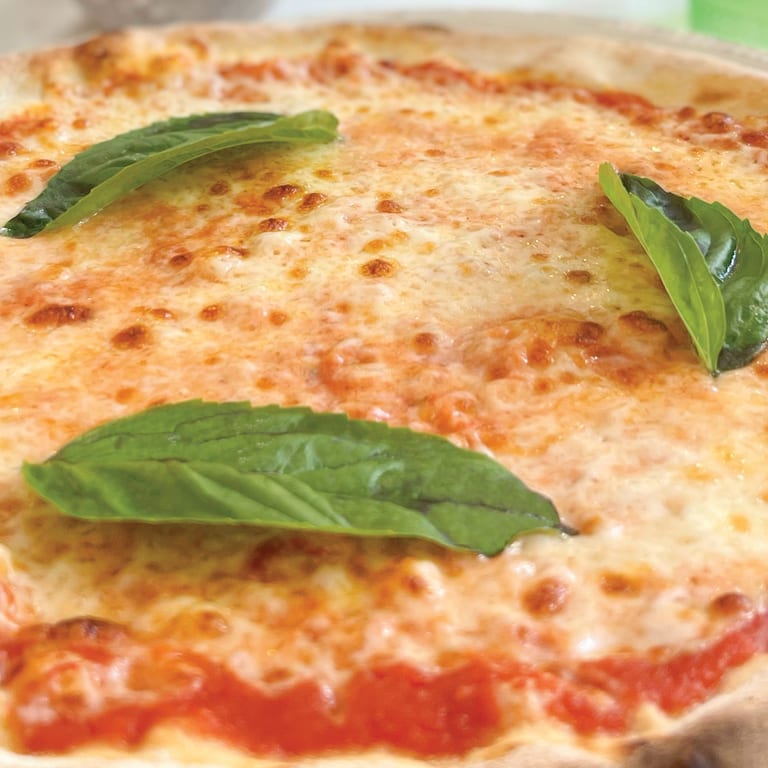 Savor Our Margherita Pizza